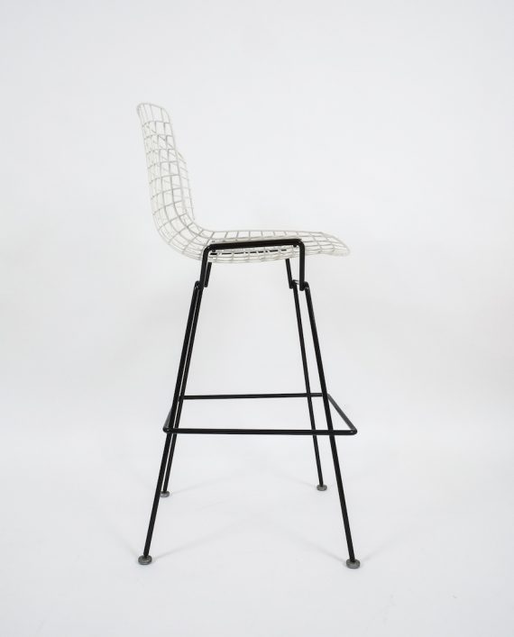 b2-bertoia-stools-kopie