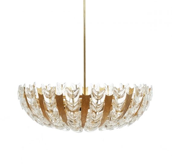 s1-gal-palwa-scale-chandelier-kopie